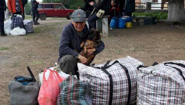 Із зони активних бойових дій на Херсонщині евакуювали вже понад 46 тисяч жителів