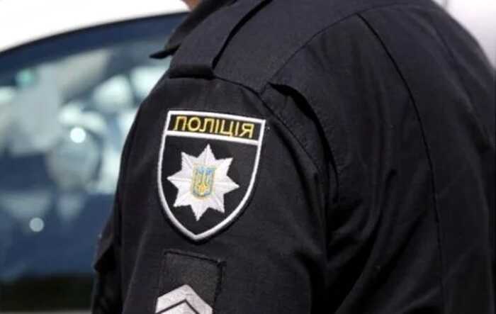Суд виправдав поліцейського, який був присутній під час побиття людини напарником